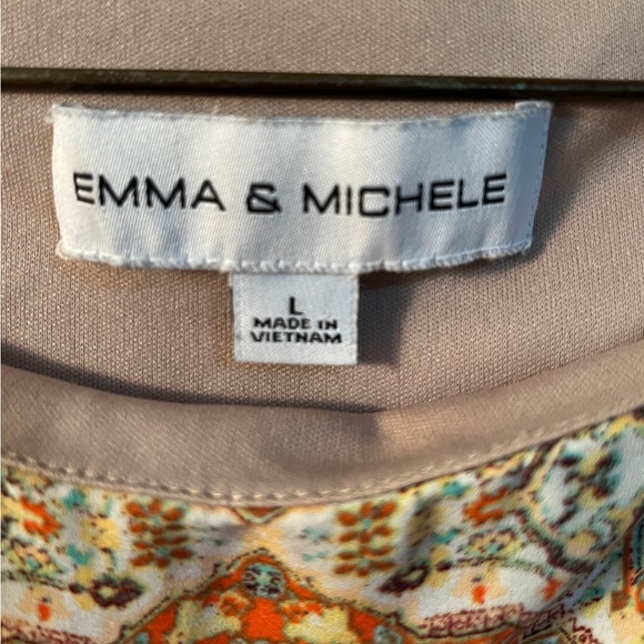 Emma & Michele Beautiful Orange Print with 3/4 sleeves. - Picture 6 of 6